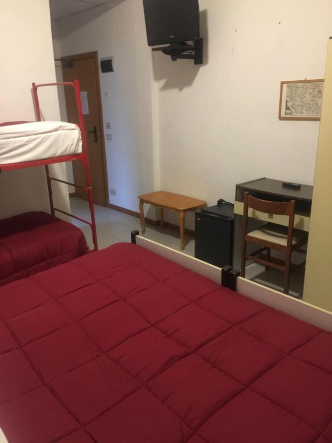 Hotel Sestriere Chianciano Terme Εξωτερικό φωτογραφία